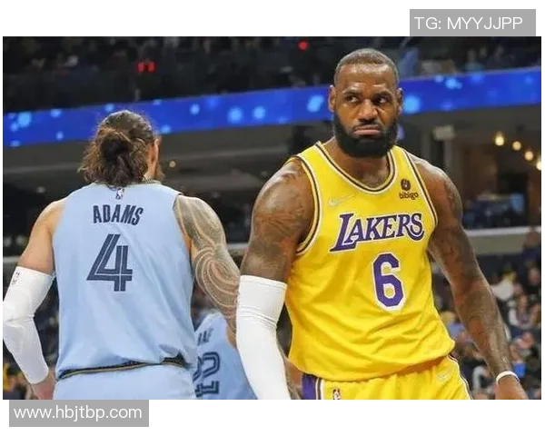 武汉足球队在大师赛积分榜上以85分稳居第一名展现强劲实力